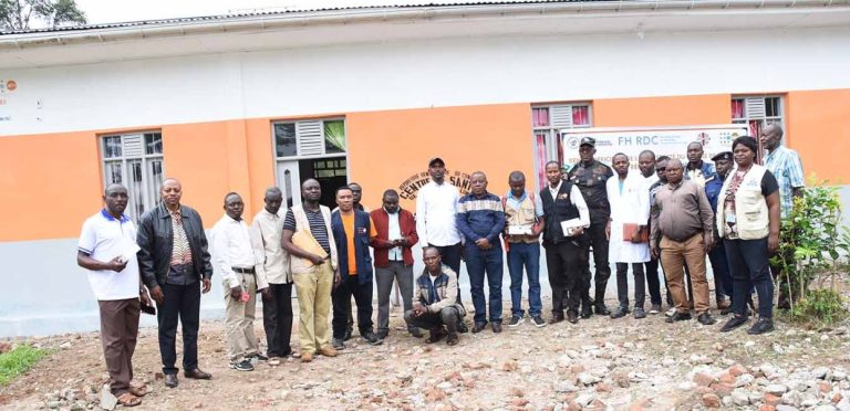 Santé sexuelle et reproductive : UNFPA et Caritas Butembo-Beni remettent officiellement la maternité du Centre de Santé de Référence de Lume