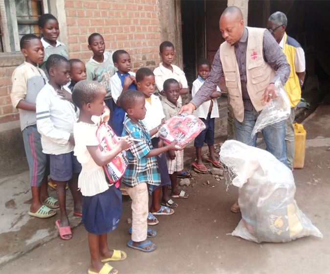 Caritas Butembo Beni paie des frais scolaires pour 128 orphelins à Beni-Kasindi